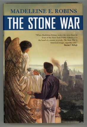 #146333) THE STONE WAR. Madeleine E. Robins